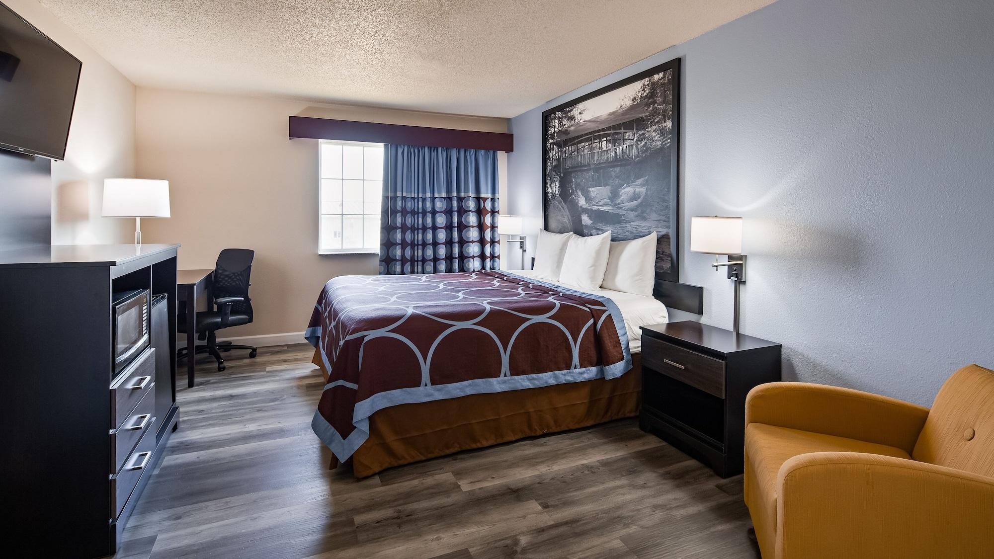 Super 8 By Wyndham Neillsville Wi Екстериор снимка